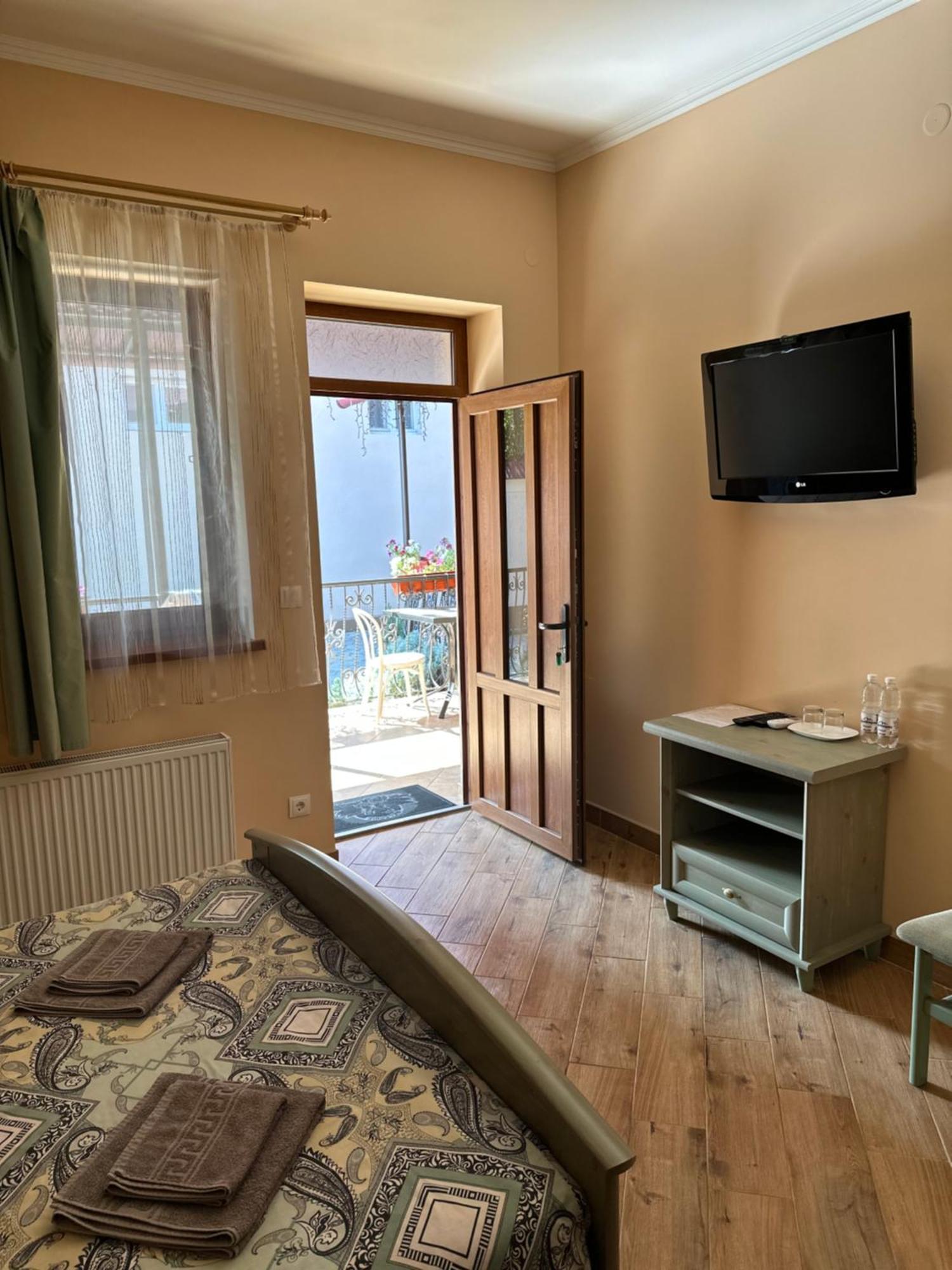 Magda Guest house *